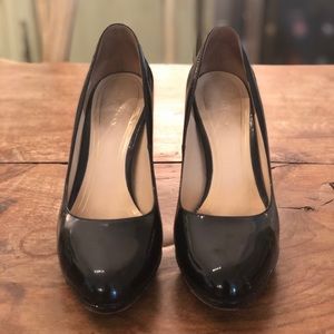 Cole Haan Black Patent Leather pumps